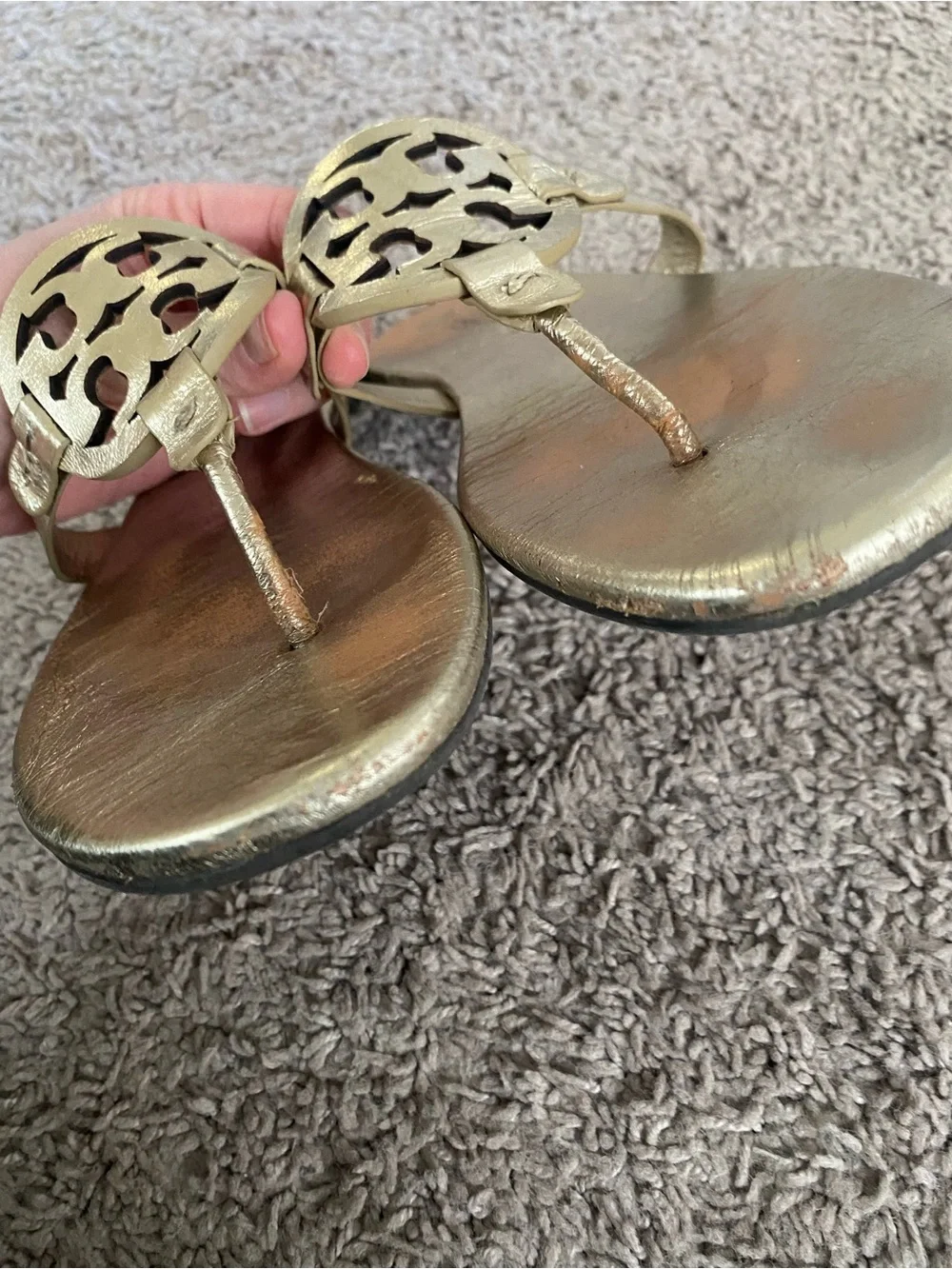 Tory Burch Metallic Gold Logo Thong Sandals Size 7.5